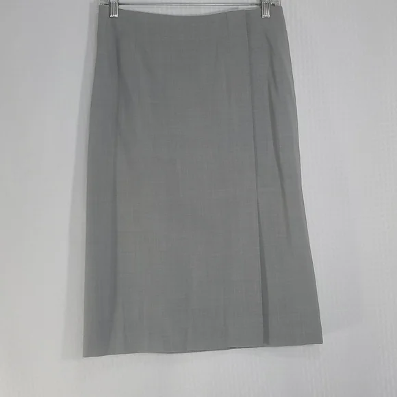 Armani Exchange front zippered skirt size 6 New - Picture 1 of 5